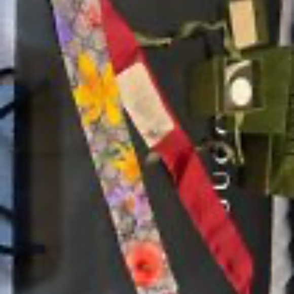 Gucci Flora Neck Bow - Picture 5 of 11